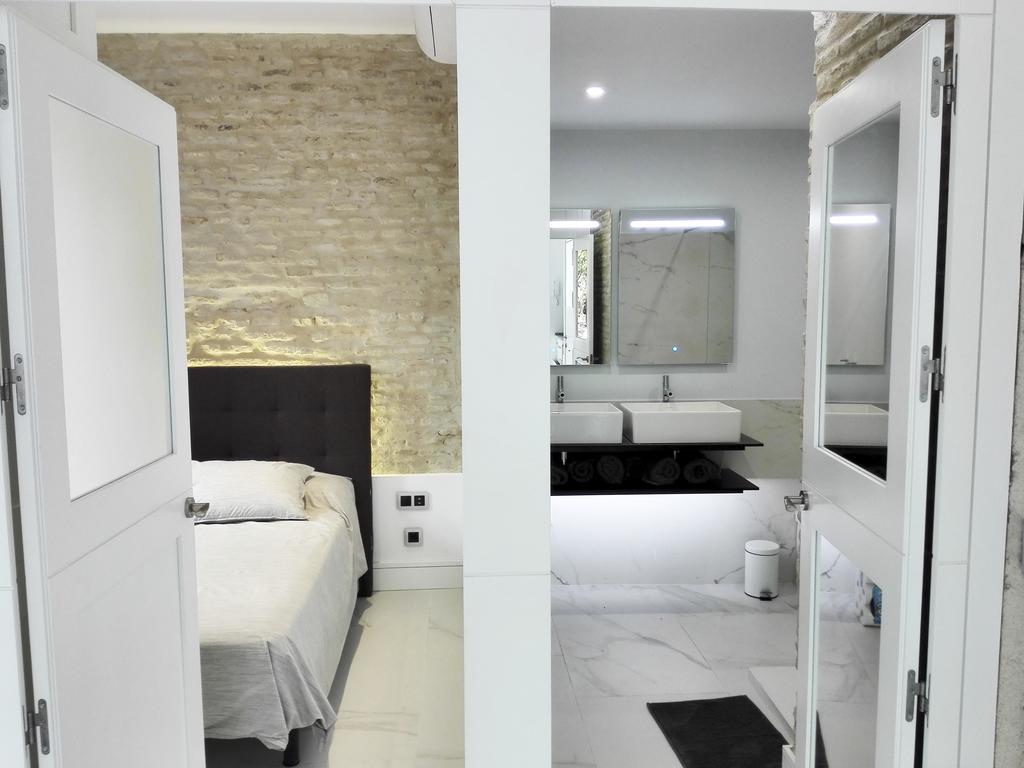 Apartamentos Adriano Sevilla Exterior foto